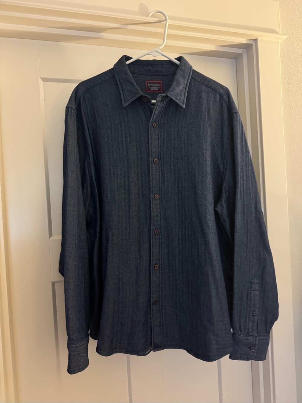 UNTUCKit Men's Dark Wash Denim Button-Down Shacket Shirt